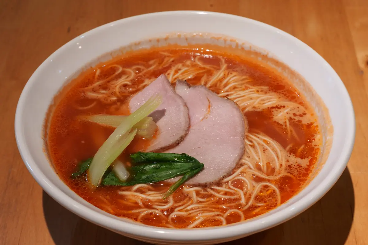 麺屋Oggiのトマトラーメン